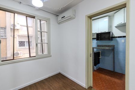 Studio para alugar com 29m², 1 quarto e sem vagaSala/Quarto