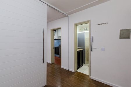 Sala/Quarto de kitnet/studio para alugar com 1 quarto, 29m² em Menino Deus, Porto Alegre