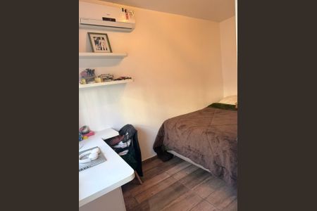 Quarto de apartamento para alugar com 1 quarto, 48m² em Jardim Dona Leopoldina, Porto Alegre