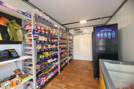 Apartamento para alugar com 47m², 2 quartos e 1 vaga Apartamento para alugar com 47m², 2 quartos e 1 vagaÁrea comum - Mini mercado
