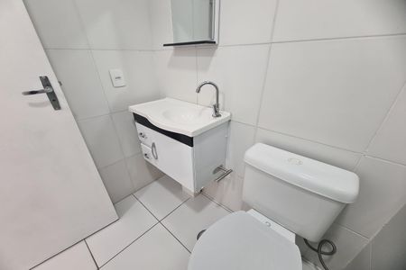Apartamento para alugar com 47m², 2 quartos e 1 vaga Apartamento para alugar com 47m², 2 quartos e 1 vagaBanheiro