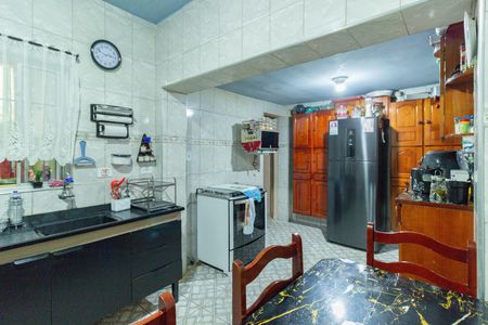 Casa à venda com 110m², 5 quartos e 2 vagasCozinha