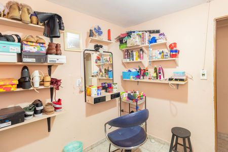 Casa à venda com 110m², 5 quartos e 2 vagasQuarto 3