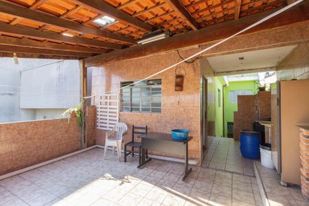 Casa à venda com 110m², 5 quartos e 2 vagasVaranda