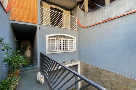 Casa para alugar com 285m², 3 quartos e 5 vagas Casa para alugar com 285m², 3 quartos e 5 vagasEntrada