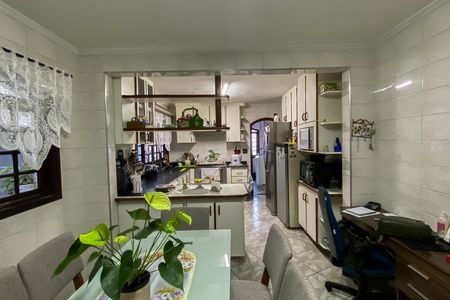 Casa para alugar com 285m², 3 quartos e 5 vagas Casa para alugar com 285m², 3 quartos e 5 vagasCozinha
