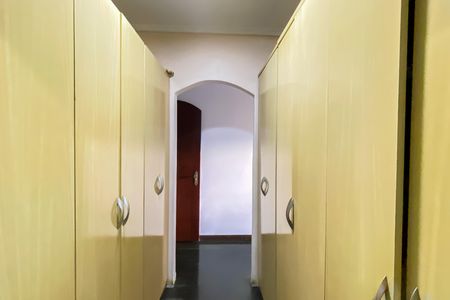 Casa para alugar com 285m², 3 quartos e 5 vagas Casa para alugar com 285m², 3 quartos e 5 vagasCloset