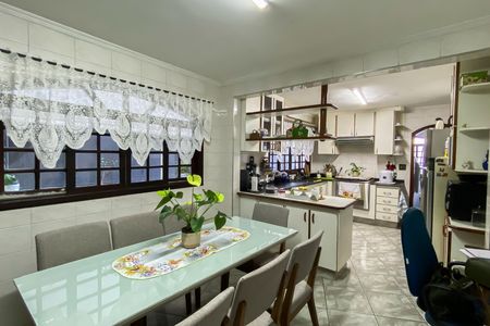 Casa para alugar com 285m², 3 quartos e 5 vagas Casa para alugar com 285m², 3 quartos e 5 vagasCozinha