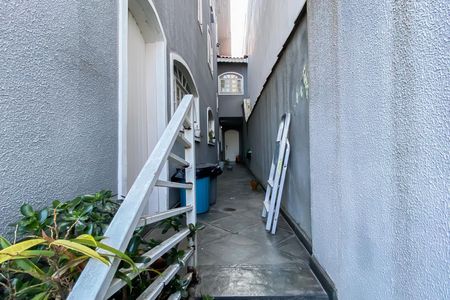 Casa para alugar com 285m², 3 quartos e 5 vagas Casa para alugar com 285m², 3 quartos e 5 vagasCorredor