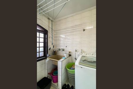 Casa para alugar com 285m², 3 quartos e 5 vagas Casa para alugar com 285m², 3 quartos e 5 vagasÁrea de Serviço