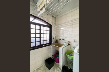 Casa para alugar com 285m², 3 quartos e 5 vagas Casa para alugar com 285m², 3 quartos e 5 vagasÁrea de Serviço