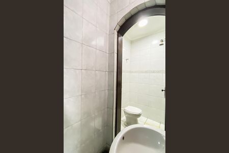 Casa para alugar com 285m², 3 quartos e 5 vagas Casa para alugar com 285m², 3 quartos e 5 vagasBanheiro de serviço