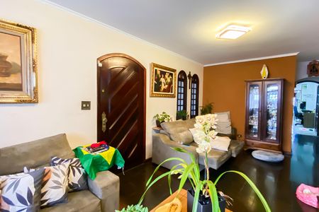 Casa para alugar com 285m², 3 quartos e 5 vagas