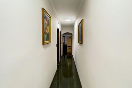 Casa para alugar com 285m², 3 quartos e 5 vagas Casa para alugar com 285m², 3 quartos e 5 vagasCorredor