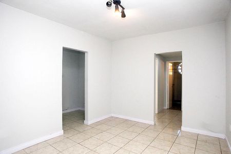 Sala de apartamento para alugar com 2 quartos, 97m² em Farroupilha, Porto Alegre