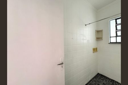 Apartamento para alugar com 90m², 3 quartos e sem vaga Apartamento para alugar com 90m², 3 quartos e sem vagaBanheiro