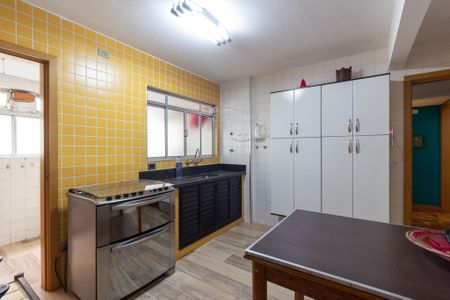 Apartamento à venda com 87m², 2 quartos e 1 vaga Apartamento à venda com 87m², 2 quartos e 1 vagaCozinha