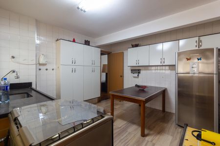 Apartamento à venda com 87m², 2 quartos e 1 vaga Apartamento à venda com 87m², 2 quartos e 1 vagaCozinha