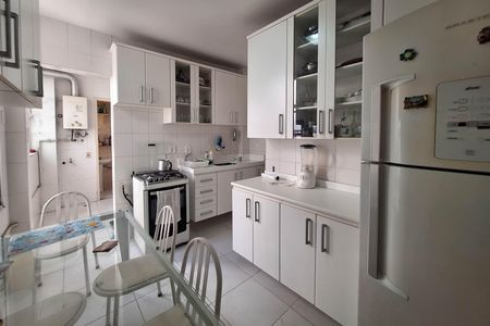 Cozinha de apartamento para alugar com 3 quartos, 180m² em Ingá, Niterói