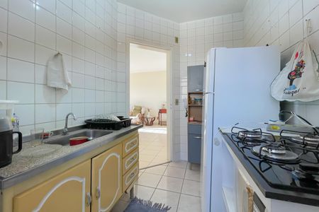 Apartamento para alugar com 65m², 2 quartos e 1 vaga Apartamento para alugar com 65m², 2 quartos e 1 vagaCozinha e Área de Serviço