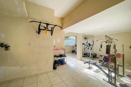Apartamento para alugar com 65m², 2 quartos e 1 vaga Apartamento para alugar com 65m², 2 quartos e 1 vagaÁrea comum - Academia