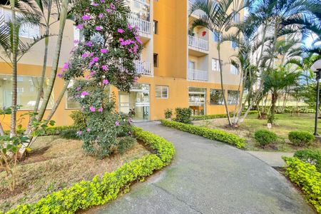 Apartamento para alugar com 65m², 2 quartos e 1 vaga Apartamento para alugar com 65m², 2 quartos e 1 vagaFachada do bloco