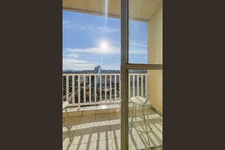 Sacada de apartamento para alugar com 2 quartos, 65m² em Piratininga, Osasco