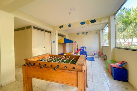 Apartamento para alugar com 65m², 2 quartos e 1 vaga Apartamento para alugar com 65m², 2 quartos e 1 vagaSala de Jogos