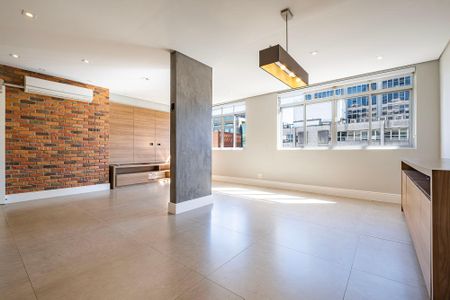 Apartamento para alugar com 115m², 2 quartos e 1 vaga Apartamento para alugar com 115m², 2 quartos e 1 vagaSala/Cozinha