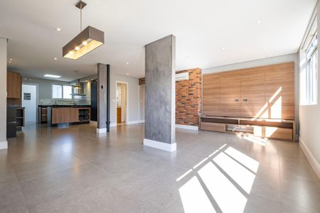 Apartamento para alugar com 115m², 2 quartos e 1 vaga Apartamento para alugar com 115m², 2 quartos e 1 vagaSala/Cozinha