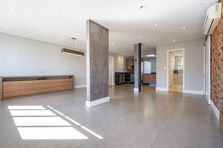 Apartamento para alugar com 115m², 2 quartos e 1 vaga Apartamento para alugar com 115m², 2 quartos e 1 vagaSala/Cozinha