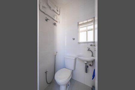 Apartamento para alugar com 115m², 2 quartos e 1 vaga Apartamento para alugar com 115m², 2 quartos e 1 vagaÁrea de Serviço - Banheiro