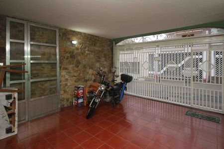 Garagem de casa à venda com 3 quartos, 146m² em Jardim Vila Formosa, São Paulo