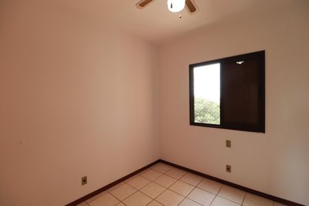 Apartamento para alugar com 91m², 3 quartos e 2 vagasQuarto 2