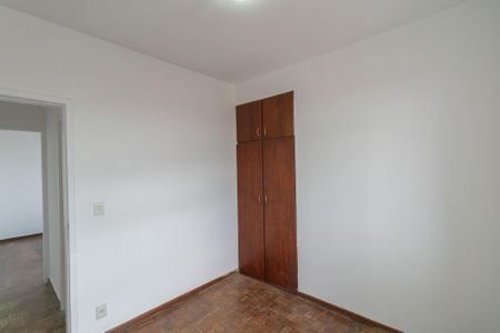Apartamento à venda com 68m², 2 quartos e 1 vaga