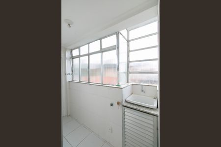 Apartamento à venda com 68m², 2 quartos e 1 vaga