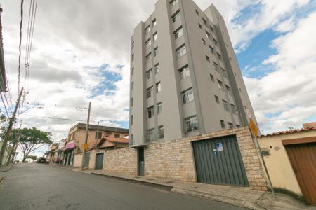 Apartamento à venda com 68m², 2 quartos e 1 vaga