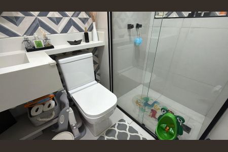 Apartamento à venda com 57m², 2 quartos e 1 vaga Apartamento à venda com 57m², 2 quartos e 1 vagaBanheiro