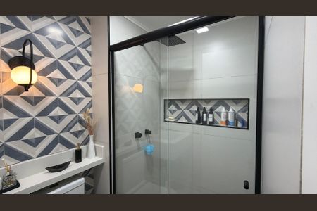 Apartamento à venda com 57m², 2 quartos e 1 vaga Apartamento à venda com 57m², 2 quartos e 1 vagaBanheiro