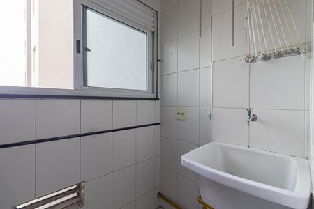 Apartamento à venda com 40m², 2 quartos e sem vaga Apartamento à venda com 40m², 2 quartos e sem vagaCozinha e Área de Serviço