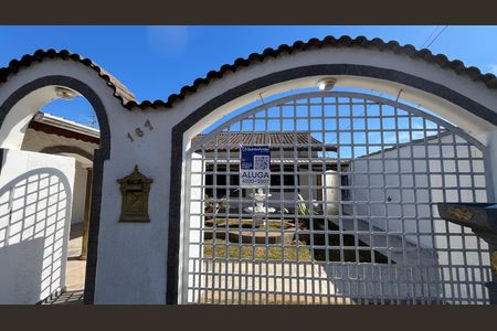 Fachada de casa para alugar com 4 quartos, 320m² em Parque Taquaral, Campinas