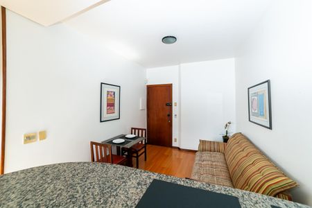 Apartamento para alugar com 37m², 1 quarto e sem vaga Apartamento para alugar com 37m², 1 quarto e sem vagaSala