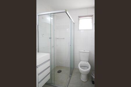 Banheiro de apartamento para alugar com 1 quarto, 35m² em Indianópolis, São Paulo