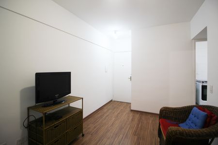 Sala de apartamento para alugar com 1 quarto, 35m² em Indianópolis, São Paulo