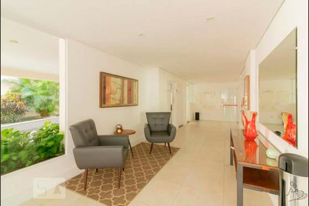 Hall de apartamento para alugar com 1 quarto, 35m² em Indianópolis, São Paulo