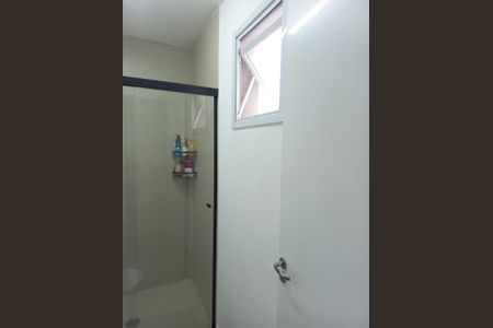 Apartamento à venda com 55m², 2 quartos e 1 vaga Apartamento à venda com 55m², 2 quartos e 1 vagaBanheiro