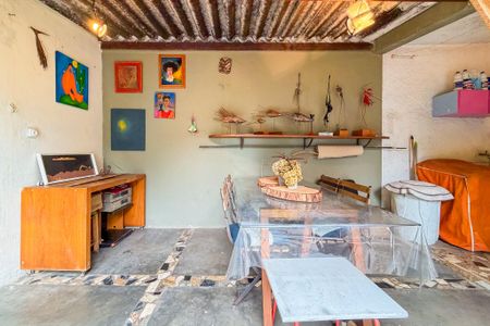 Casa para alugar com 150m², 2 quartos e 3 vagas Casa para alugar com 150m², 2 quartos e 3 vagasÁrea Externa - Quintal
