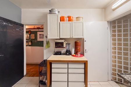 Casa para alugar com 150m², 2 quartos e 3 vagas Casa para alugar com 150m², 2 quartos e 3 vagasCozinha