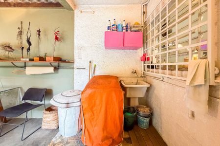 Casa para alugar com 150m², 2 quartos e 3 vagas Casa para alugar com 150m², 2 quartos e 3 vagasÁrea de Serviço