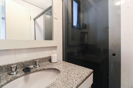 Apartamento à venda com 85m², 3 quartos e 2 vagasBanheiro Social 